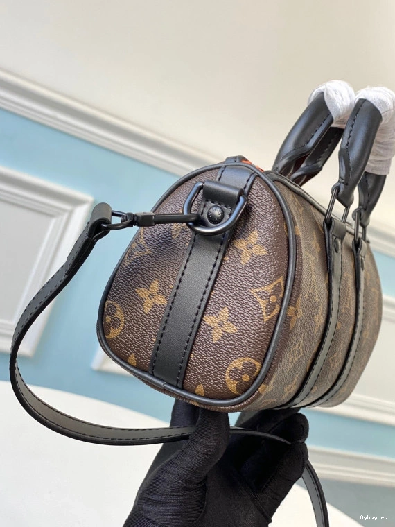 VUITTON LEEPALL LOUIS NANO 0805